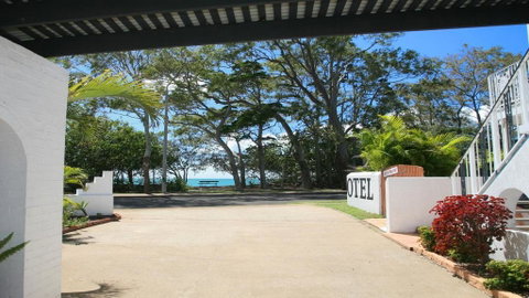 Tower Court Motel - ACT Tourism 2