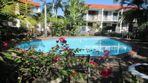 Tower Court Motel - ACT Tourism 0
