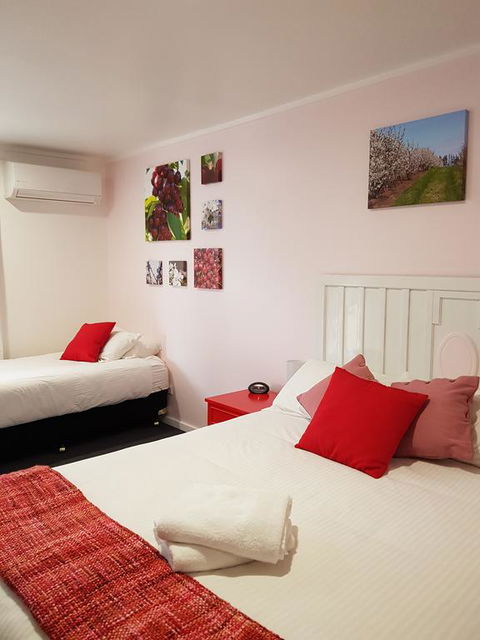 Town House Motor Inn Young - ACT Tourism 2