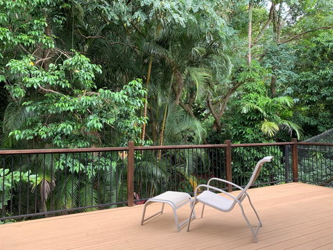 Tranquil Setting In Buderim - ACT Tourism 1