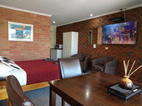 Book Kaniva Accommodation Vacations ACT Tourism ACT Tourism