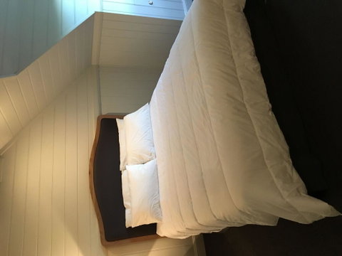 Travertines Wines Apartment - ACT Tourism 2