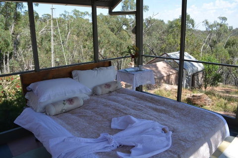Trestrail Cottage B & B - ACT Tourism 3