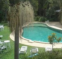 Treetops Lakeside Apartments - ACT Tourism