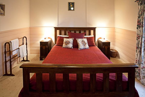 Trinity Cottage - ACT Tourism 3