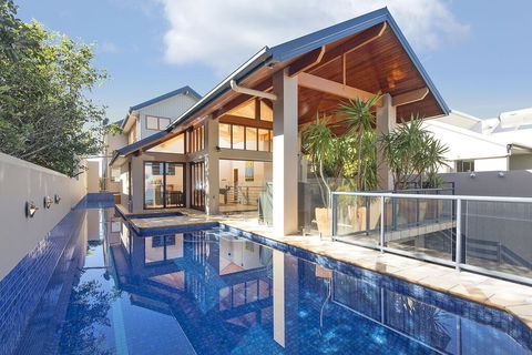 Tugun Lookout - ACT Tourism 2