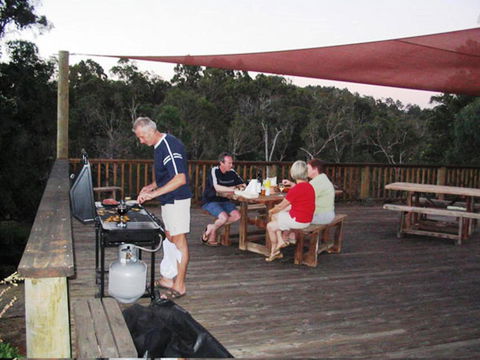 Tweed Valley Lodge - ACT Tourism 3