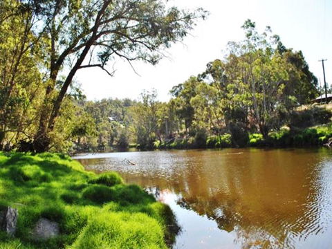 Tweed Valley Lodge - ACT Tourism 1