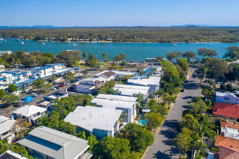 Twin Quays Noosa - ACT Tourism 3