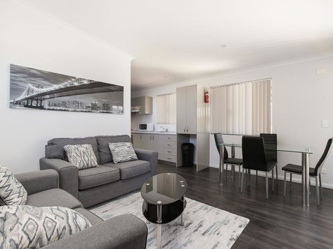 Twin Waters Caravan Park - ACT Tourism 1