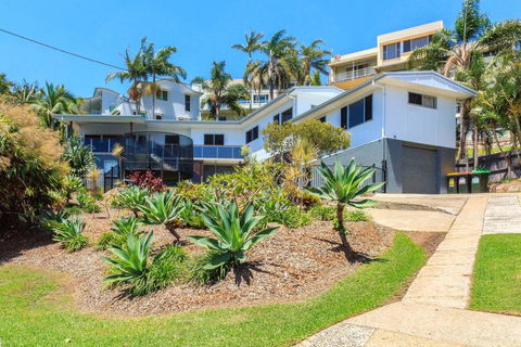 Two Islands At The Jetty - ACT Tourism 2