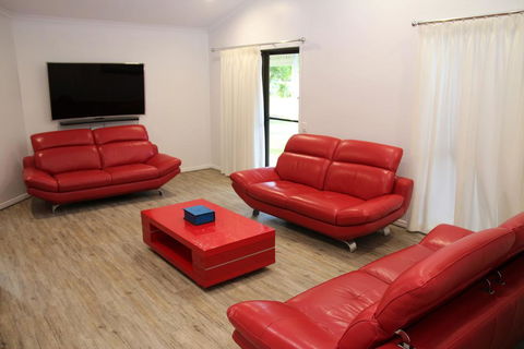 Two On Sunset - ACT Tourism 1