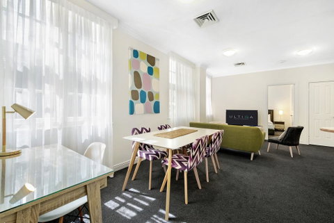 ULTIQA Rothbury Hotel - ACT Tourism 2