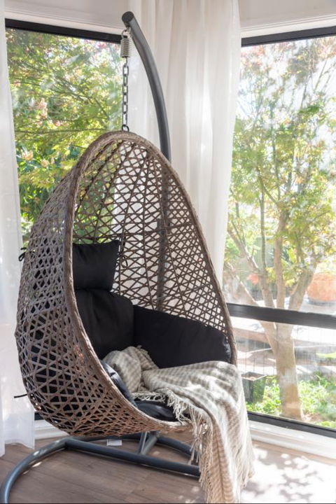 ULTRA SPACIOUS STYLISH HOME IN PRESTONS - SYDNEY - ACT Tourism 3