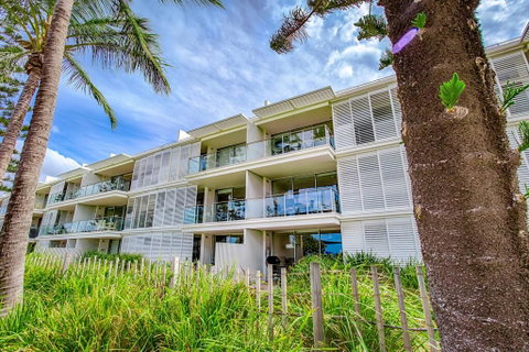 Unit 106 Plantation Resort - Rainbow Beach, Walk To Beach, Views, Aircon, Pool, Plantation Resort - ACT Tourism 2