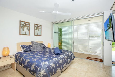 Unit 6 Plantation - Rainbow Beach, Plantation Resort, Ground Floor, Aircon, Pool, Spa - ACT Tourism 3
