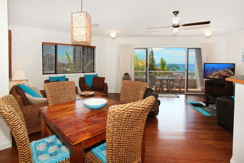 Unit 9, Coolum Blueseas Apartments, 59-61 Coolum Tce, Coolum Beach, 400 BOND, LINEN INCLUDED - ACT Tourism 3