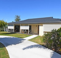 Urangan Harbour Bungalow - ACT Tourism