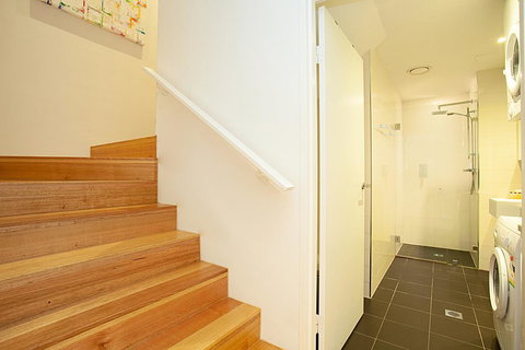 Urban Rest - Riley St - ACT Tourism 1