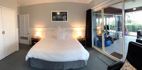 Valley View Luxury Retreat - ACT Tourism 2