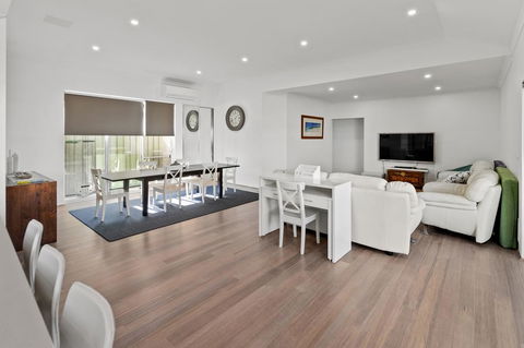 Vasse Manor - ACT Tourism 3
