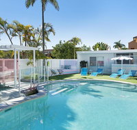 Ventura Beach Motel 2 Bedroom Poolside - ACT Tourism