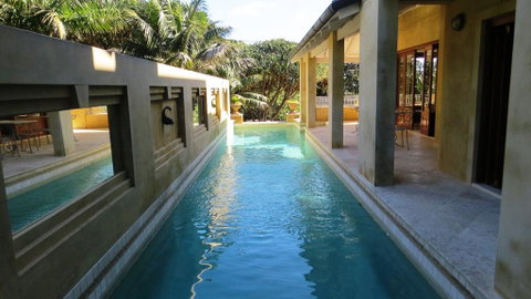 Victoria's At Wategos - ACT Tourism 3