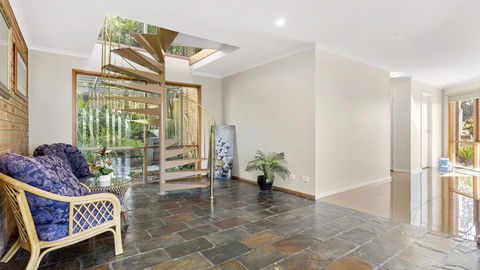 VIEWS AT MCCRAE..... - ACT Tourism 3