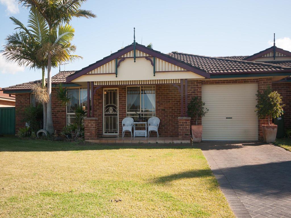 Tea Gardens NSW ACT Tourism