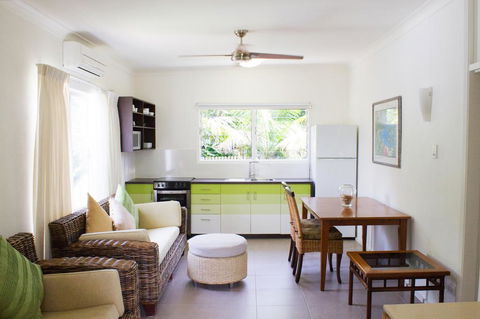 Villa Marine Holiday Apartments Cairns - ACT Tourism 2