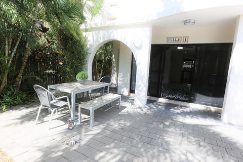 Villa Via Veneto - ACT Tourism 1
