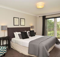 Villas Dodici Sleeps 12 Resort Condos located within Cypress Lakes Resort nothing is more central - ACT Tourism