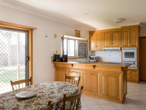 Vineyard Retreat Mildura - ACT Tourism 3