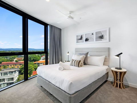 Vue Broadbeach Private 2 Bed Ocean View - ACT Tourism 2