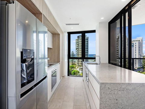 Vue Broadbeach Private 2 Bed Ocean View - ACT Tourism 3