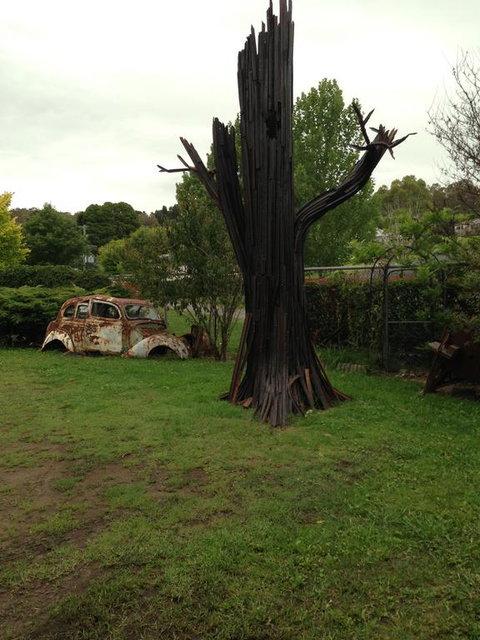 Walcha Royal Cafe & Accommodation - ACT Tourism 1