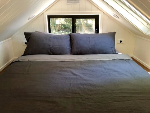 Walden Tiny House - ACT Tourism 3