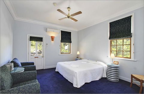 Walhalla's Star Hotel - ACT Tourism 3