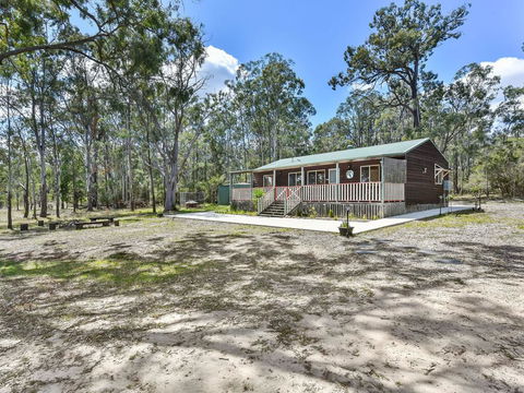 Wallaby Cottage - Cute Accom In Bushland Setting - ACT Tourism 1