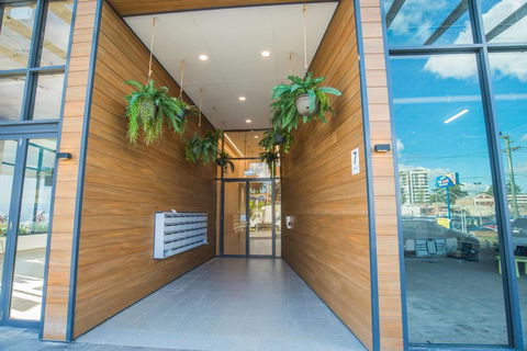 Warm Soul, 1badAPT In The Heart Of Eastwood, P, WIFI - ACT Tourism 3