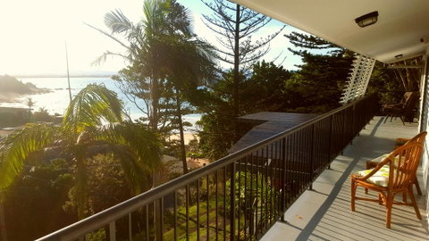 Wategos Surf Shack - ACT Tourism 2