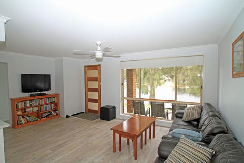 Waterfront On Plover - ACT Tourism 2