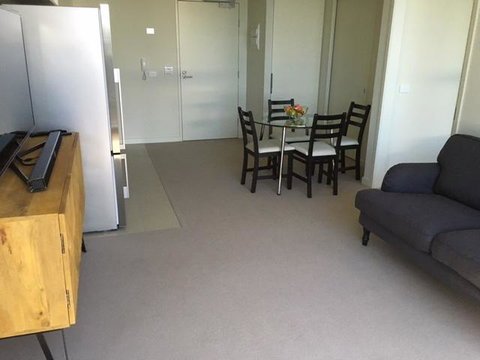 Collins Accommodation - ACT Tourism 4
