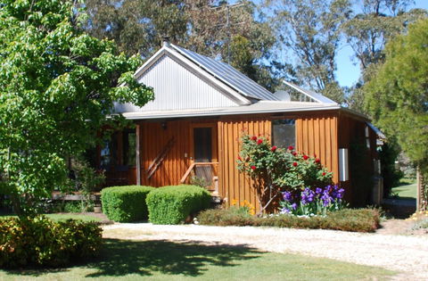Bluegum Ridge Cottages - ACT Tourism 8