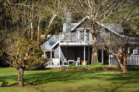 The Orchard - ACT Tourism 22