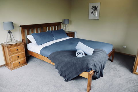 Red Ceder Cottage - Great Ocean Road - Port Campbell - ACT Tourism 2