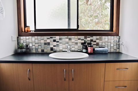 Red Ceder Cottage - Great Ocean Road - Port Campbell - ACT Tourism 16