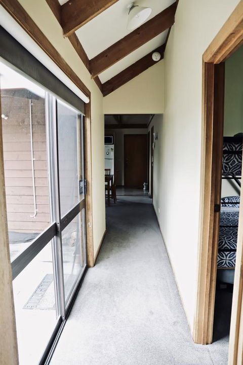 Red Ceder Cottage - Great Ocean Road - Port Campbell - ACT Tourism 20