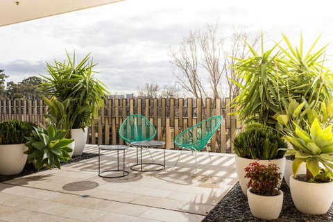 Complete Host 50 Claremont St Apartments - ACT Tourism 29