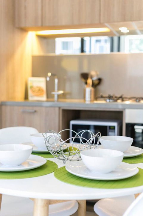 Complete Host 50 Claremont St Apartments - ACT Tourism 22